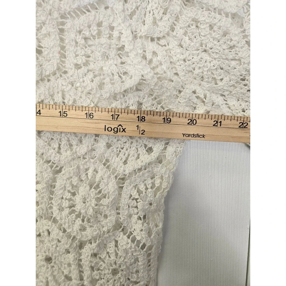 Olivaceous White Crochet Cardigan Floral Open Knit Button Front One Size Small